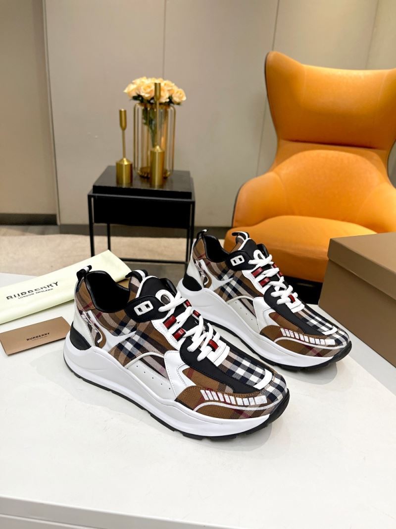 Burberry Low Shoes